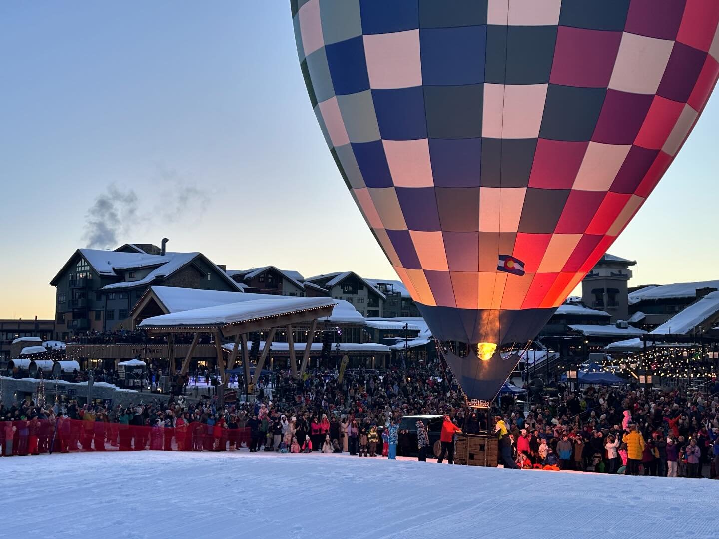 Balloon Glow @steamboatresort