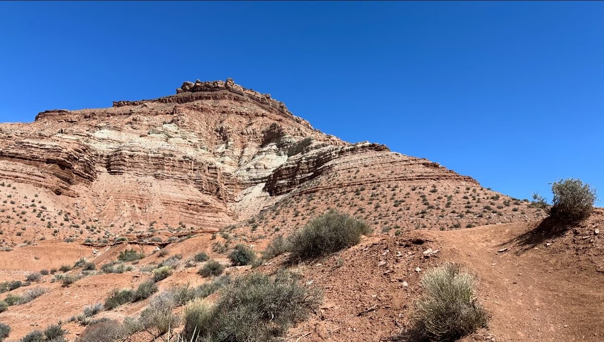 Afternoon laps on flowy and fast trails. Nice break from the chunky technical riding on the mesa.